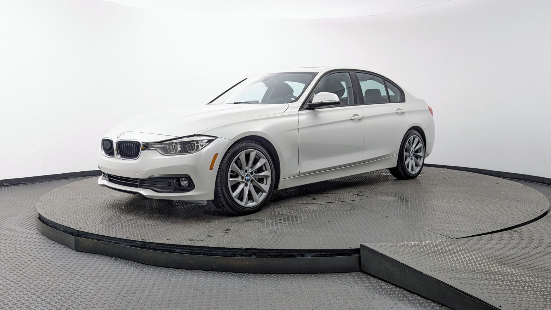 bmw 3 series 2018 WBA8A3C57JA494813 image bmw 3 series 2018 WBA8A3C57JA494813 image